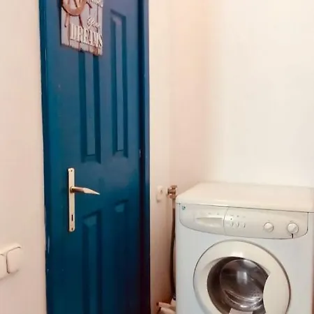 Heart Of Old Town Studio With Self Check In * Bucarest